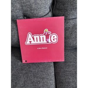 ANNIE A NEW MUSICAL VINYL LP  ORIGINAL CAST COLUMBIA MASTERWORKS VG